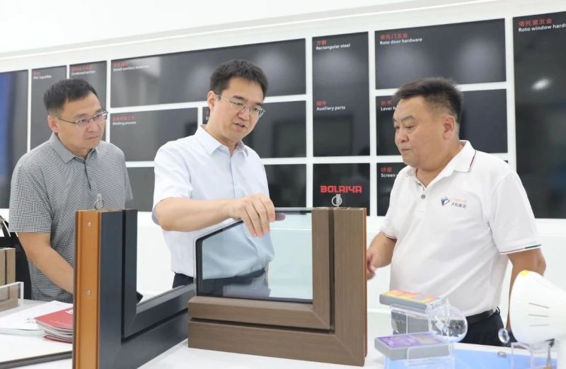 郭奇調(diào)研鄉(xiāng)村振興產(chǎn)業(yè)項目建設(shè)運(yùn)營及企業(yè)生產(chǎn)經(jīng)營情況